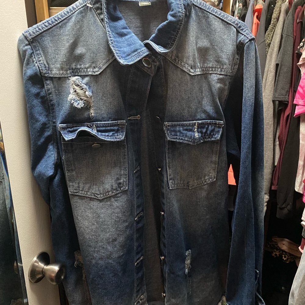 Gorgeous denim jacket Size 2X